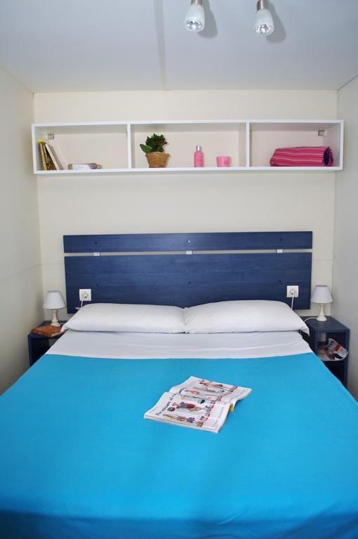 Happy Camp Mobile Homes In Centro Vacanze Bi Village Fazana Room photo